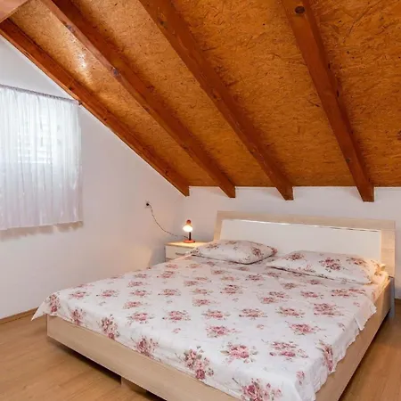 Ferienwohnung Fuer 6 Personen Ca 60 Qm In Kuciste, Dalmatien Sueddalmatien Kuciste
