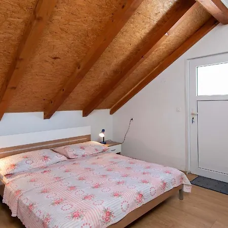 Ferienwohnung Fuer 6 Personen Ca 60 Qm In Kuciste, Dalmatien Sueddalmatien Kuciste